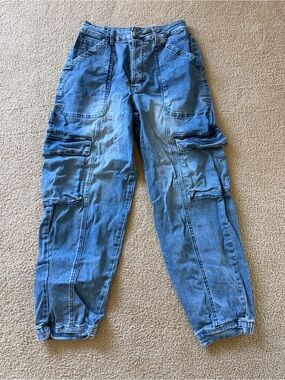 Women’s Light Blue Cargo Denim Ankle Pants